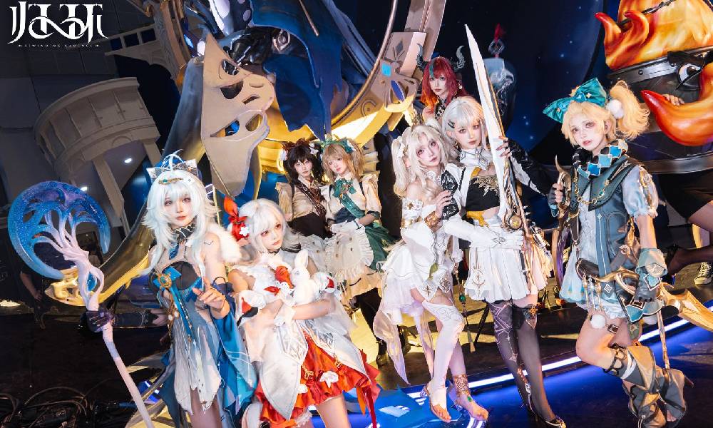 归环吸血鬼双子角色怎么样