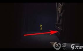 小小梦魇两只手关卡怎么过